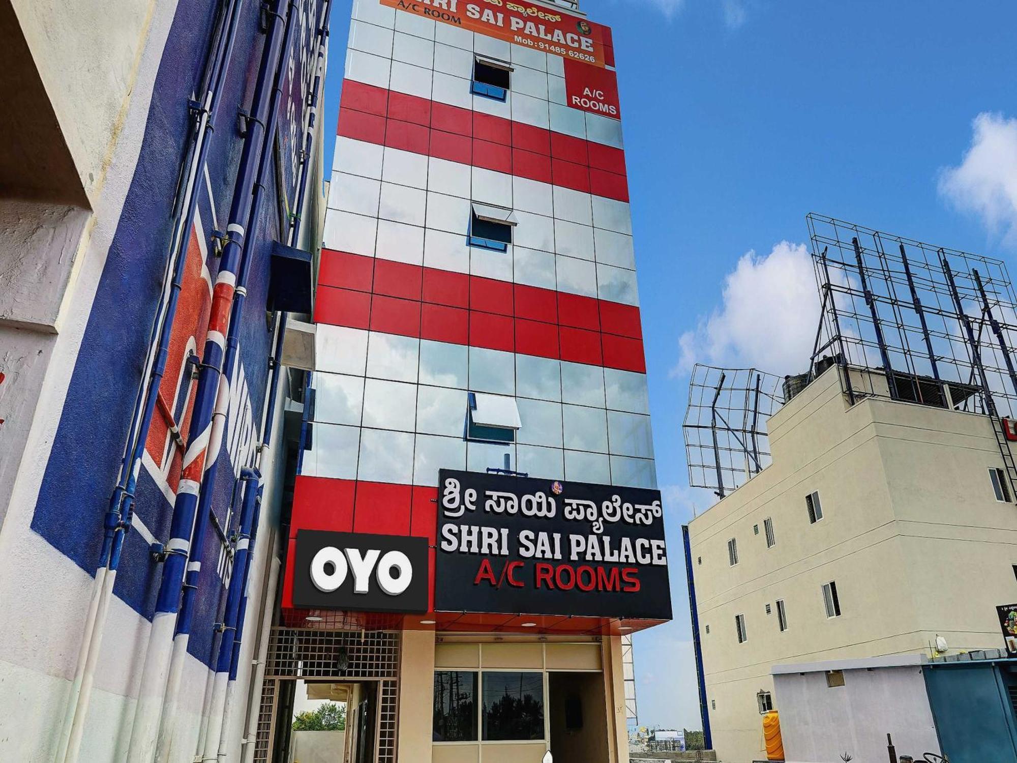 Oyo Flagship Shri Sai Palace Kumbalgod Exterior foto